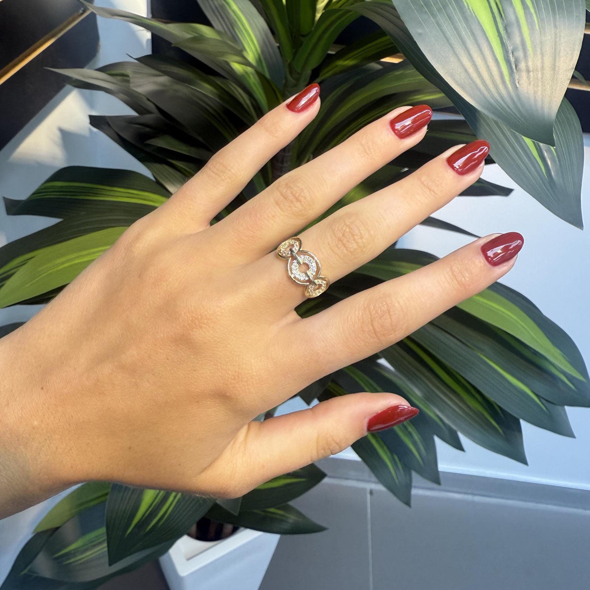 Circle Ring