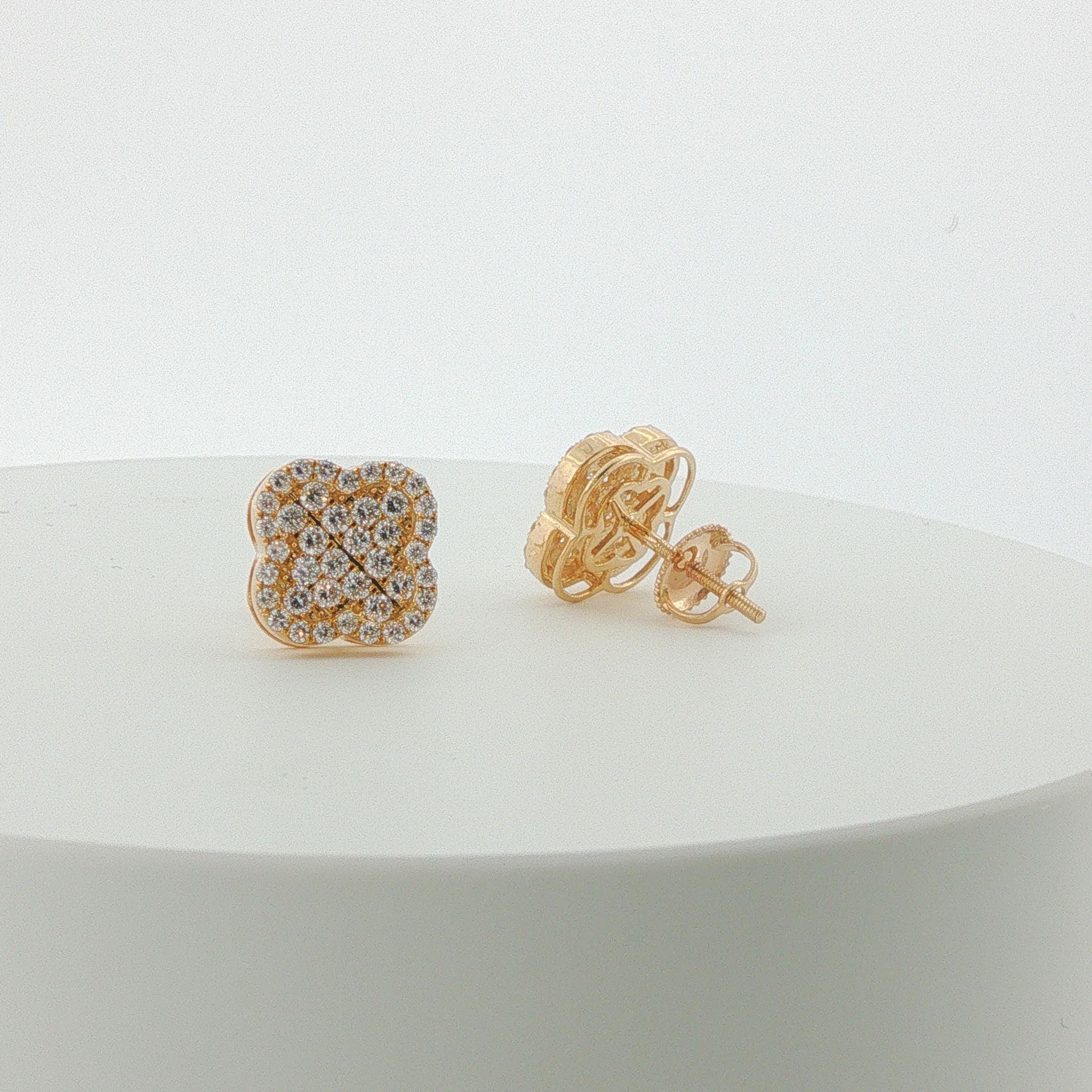Floral Diamond Stud Earring